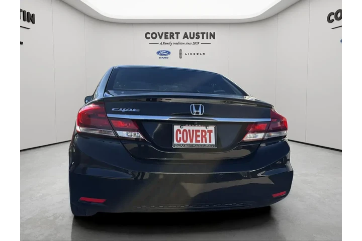 $7997 : Honda Civic 2013 LX 4dr Seda image 4