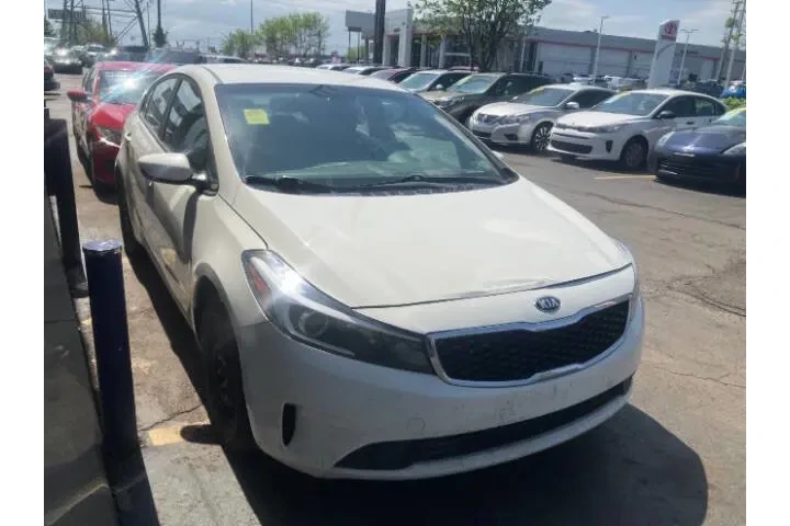 $8800 : 2018 Forte image 8
