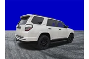 $28693 : Toyota 4Runner 2020 AWD Limi thumbnail