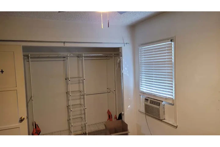 $2800 : Rento Casa en Downey image 3