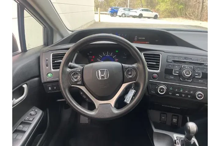 $9600 : Honda Civic 2014 LX 4dr Seda image 10