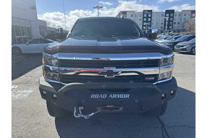 $48495 : 2016 Silverado 3500HD LTZ image 4