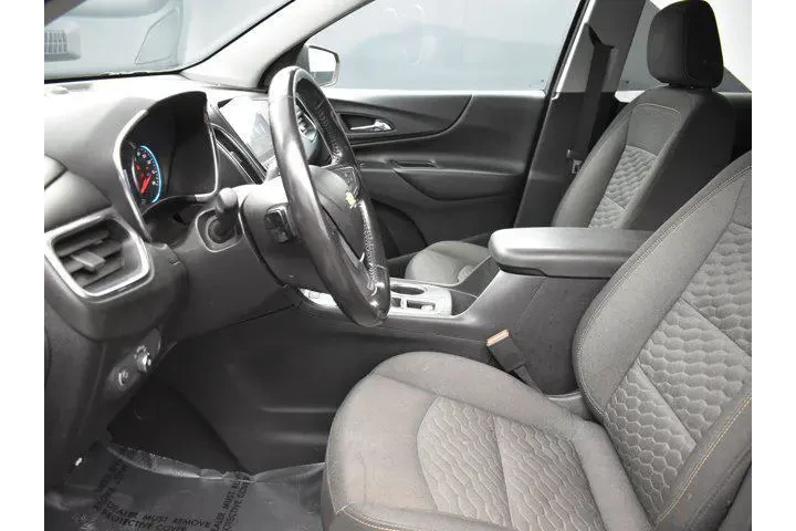 $11752 : Chevrolet Equinox 2019 LT 4d image 10