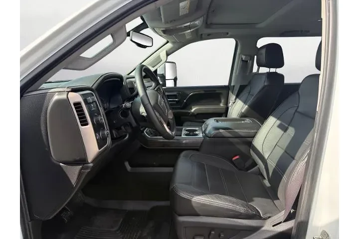 GMC Sierra 3500HD 2016 4x4 D image 9