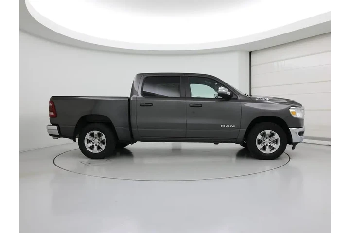 $31998 : Ram 1500 2024 4x2 Laramie 4d image 7