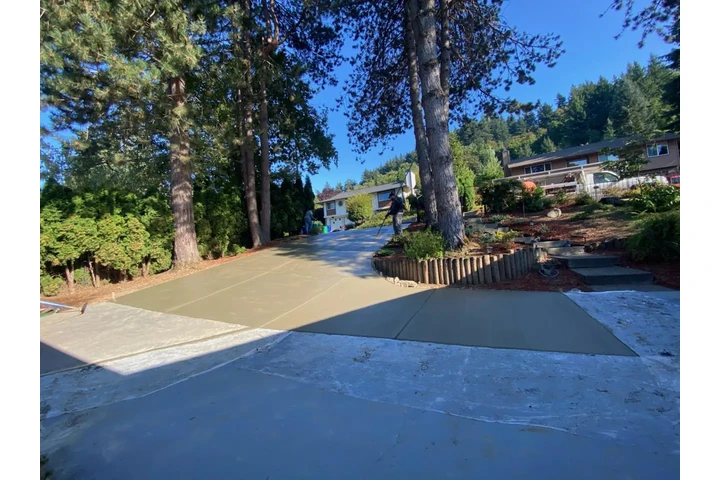 Concrete & Painting image 8