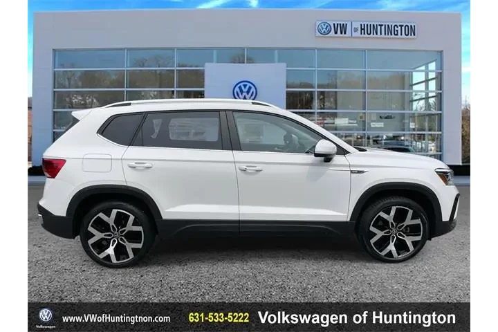 $19950 : Volkswagen Taos 2022 AWD SEL image 6