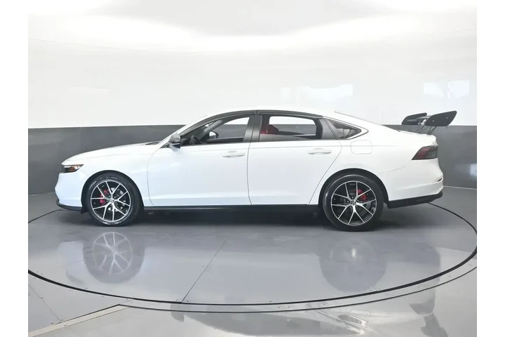 $23990 : Honda Accord 2024 EX 4dr Sed image 3