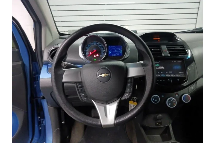 $10998 : Chevrolet Spark 2015 1LT Man image 10