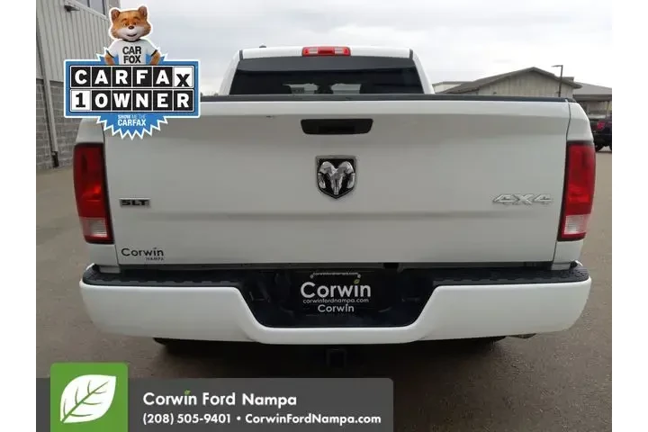 $29751 : Ram 1500 Classic 2022 4x4 SL image 4