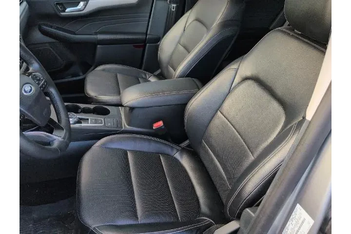 $28375 : Ford Escape 2022 SEL 4dr SUV image 7