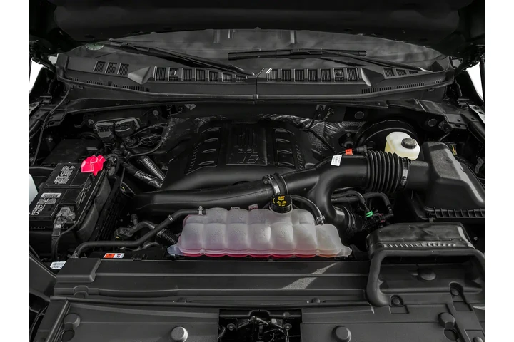 2017 F-150 XLT image 10