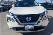 $17995 : 2021 Nissan Rogue thumbnail