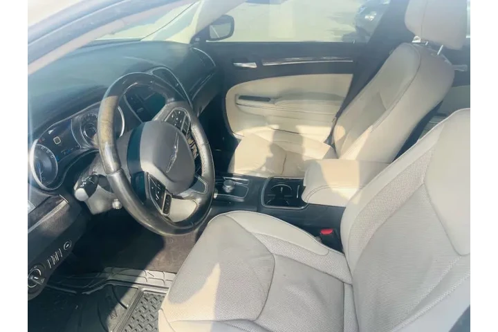 $15999 : 2019 300 Limited image 10