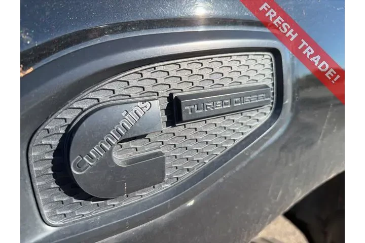 $27874 : Nissan Titan XD 2018 4x4 SL image 6