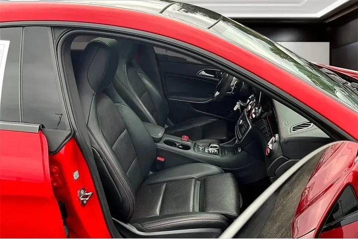 $29397 : Mercedes-Benz CLA 2018 AWD A image 7