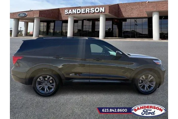 $35888 : Ford Explorer 2023 AWD XLT 4 image 2