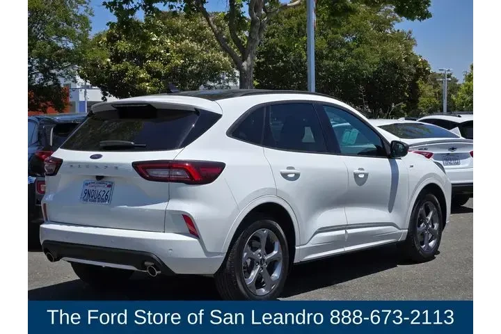 $29995 : Ford Escape 2024 ST-Line 4dr image 8