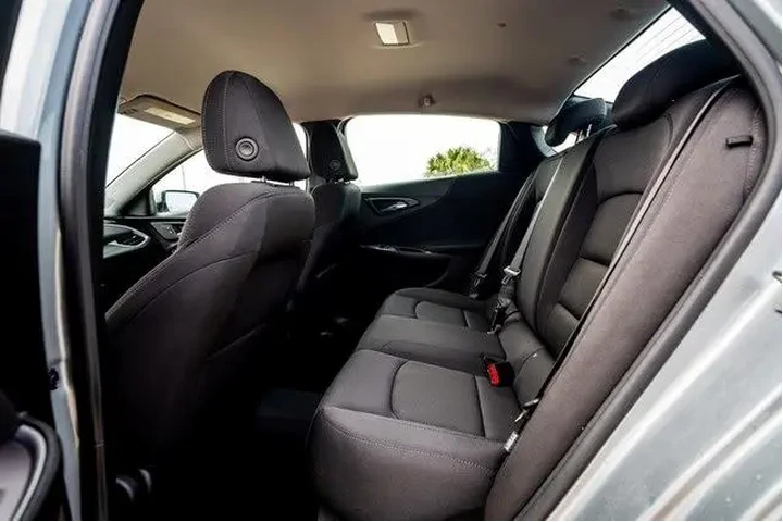 $17319 : Chevrolet Malibu 2024 LS 4dr image 9