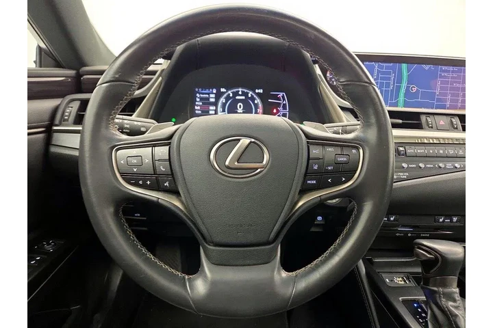 $25998 : Lexus ES 350 2019 Luxury 4dr image 10