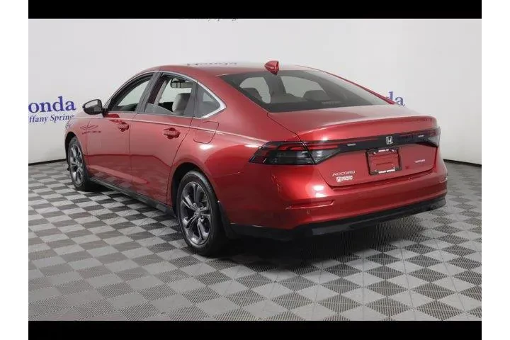 $34875 : Honda Accord Hybrid 2025 EX- image 5