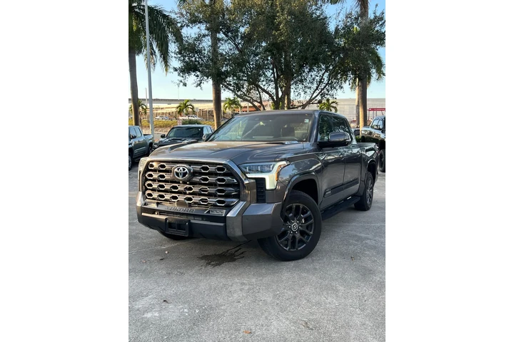 $52000 : TUNDRA HYBRID PLATINUM 4X4 image 6