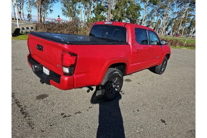$34995 : Toyota Tacoma 2020 4x4 TRD S image 7
