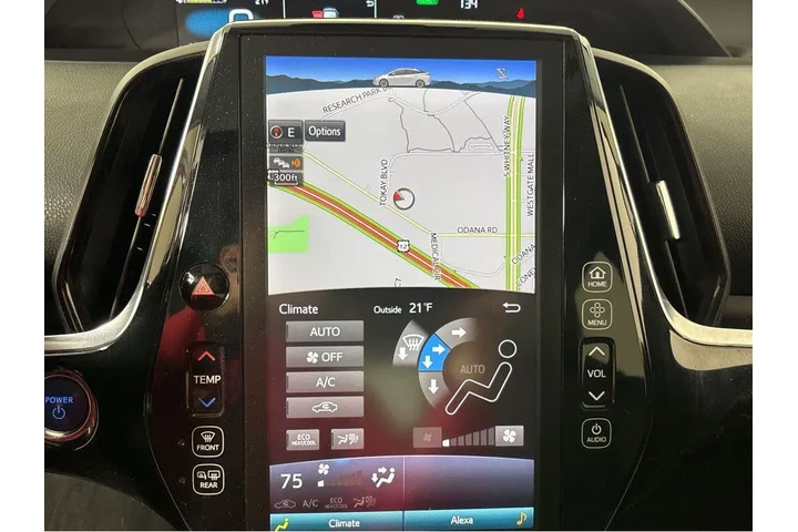 $14074 : 2018 Prius Four image 7