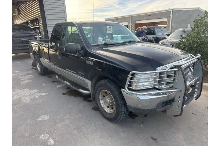 $9700 : Ford F-250 Super Duty 2000 4 image 2