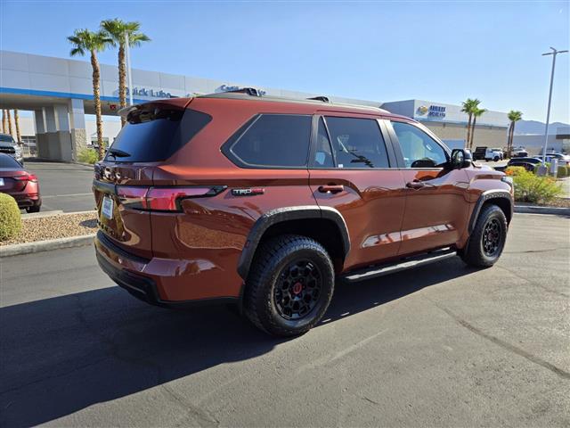 $82814 : Pre-Owned 2024 Sequoia TRD Pro image 6