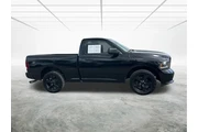 $12835 : Ram 1500 2014 4x2 Express 2d thumbnail