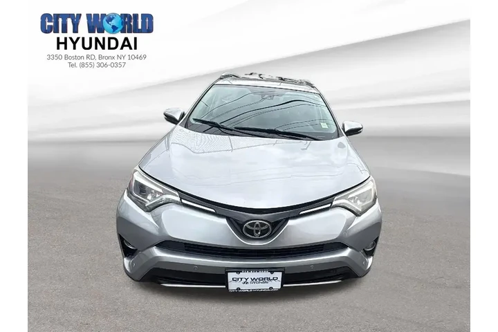 $20856 : Toyota RAV4 2016 AWD Limited image 8