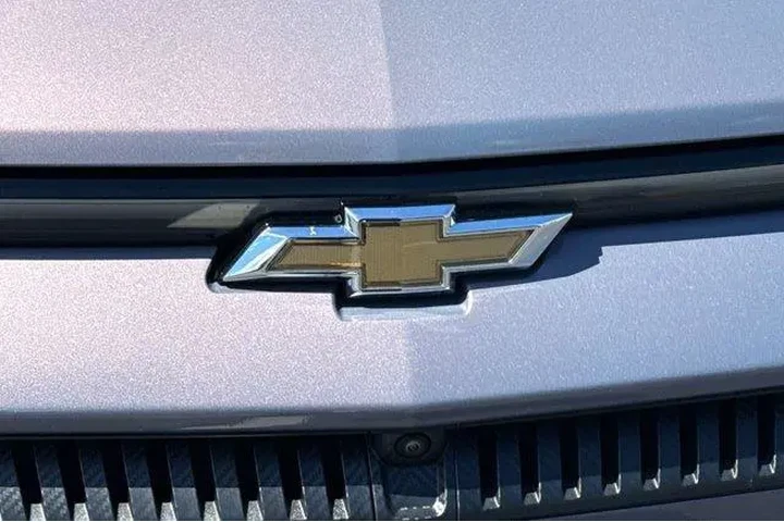 $33477 : Chevrolet Equinox EV 2026 LT image 8