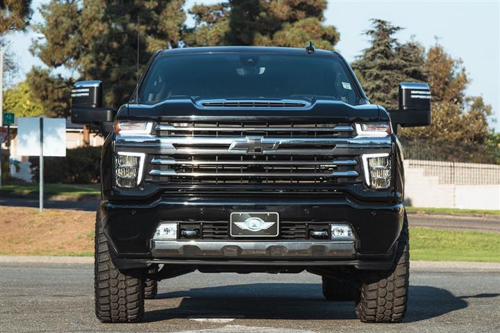 2021 Silverado 2500HD High Co image 4