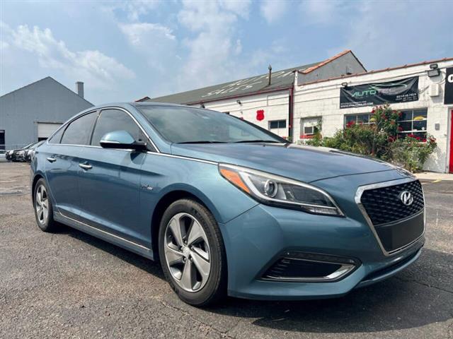 $12945 : 2016 Sonata Hybrid Limited image 4