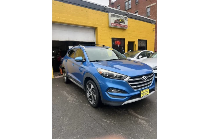 $13999 : 2017 Tucson Sport image 6