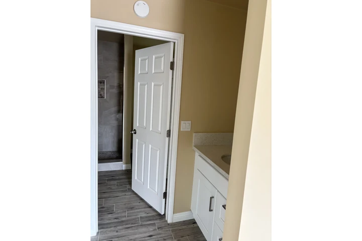 $2975 : ADU Rent image 3