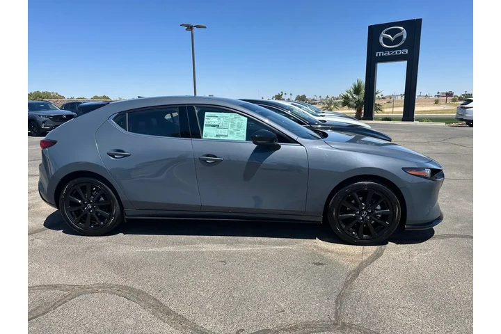 $33499 : Mazda Mazda3 Hatchback 2025 image 4