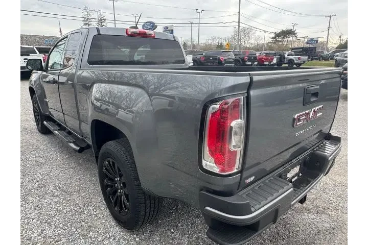 $28500 : GMC Canyon 2022 4x2 Elevatio image 4