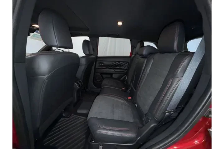 $27995 : Mitsubishi Outlander PHEV 20 image 8