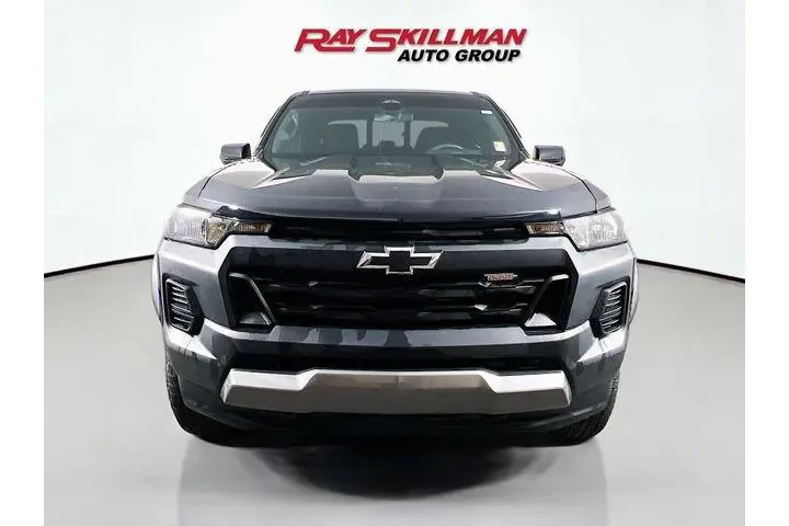 $36975 : Chevrolet Colorado 2023 4x4 image 2
