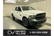 Ram 1500 Classic 2023 4x4 Tr en Syracuse
