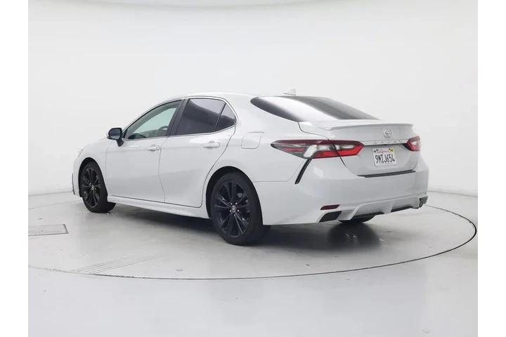 $29998 : Toyota Camry 2024 SE 4dr Sed image 2
