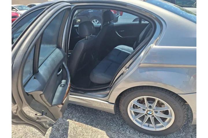 $6000 : 2010 BMW 3-Series 328I image 8