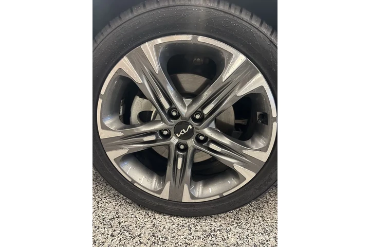 $24998 : 2023 K5 EX image 9