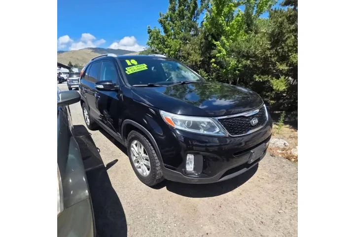 $7777 : 2014 Sorento LX image 3