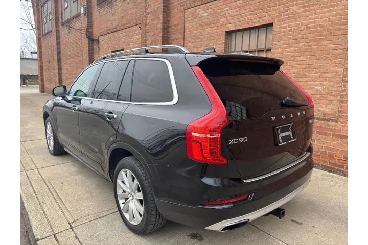 $13475 : 2016 XC90 T6 Momentum image 3