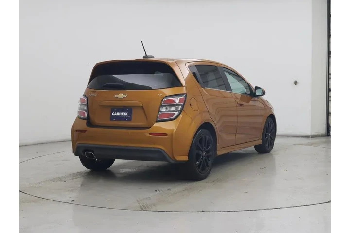 $12998 : Chevrolet Sonic 2017 LT Auto image 8