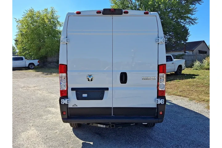$38455 : Ram ProMaster 2024 Tradesman image 4