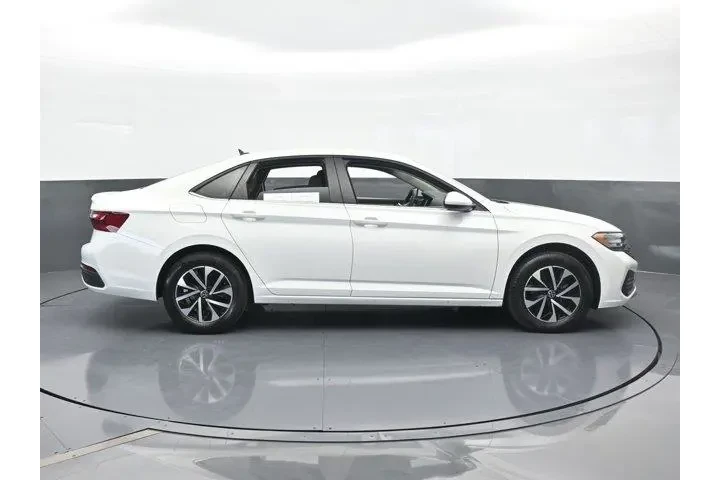 $14991 : Volkswagen Jetta 2023 S 4dr image 7
